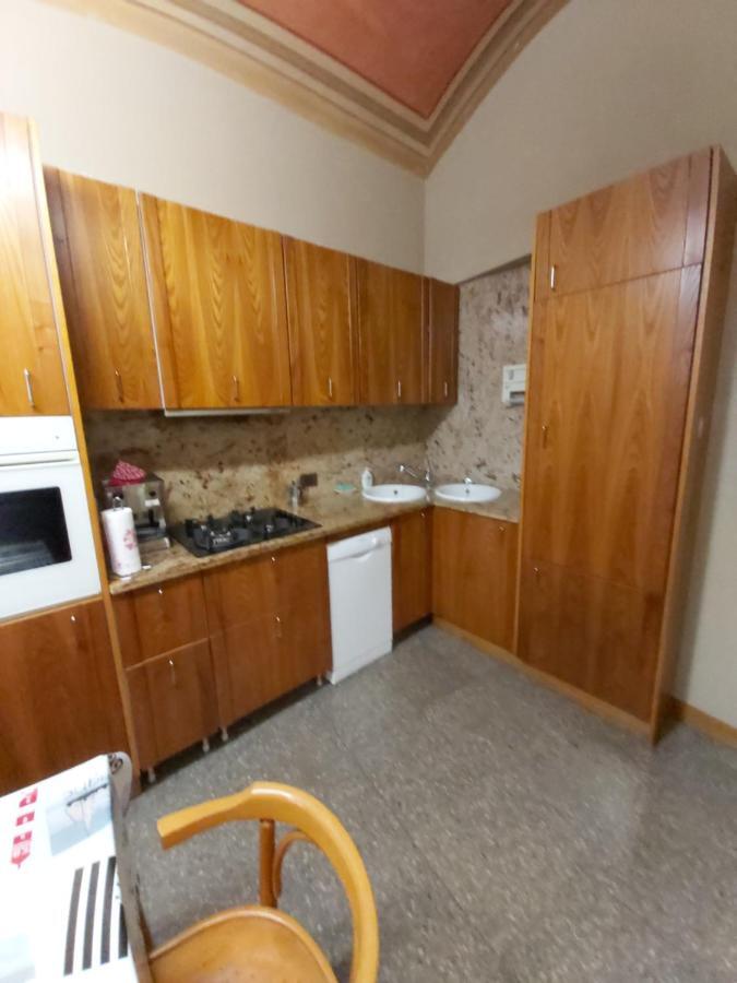 Appartamento Pallavicino Nel Centro Storico Di קרמונה מראה חיצוני תמונה